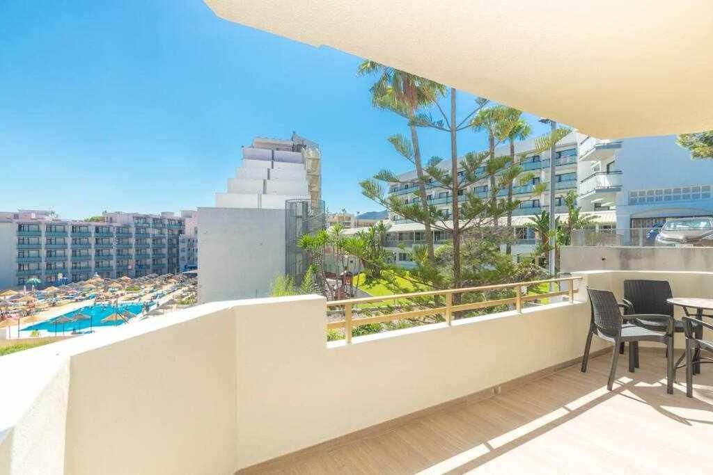 Santa Marta Al Lado De Los Servicios Y De La Playa Benalmádena Exterior foto